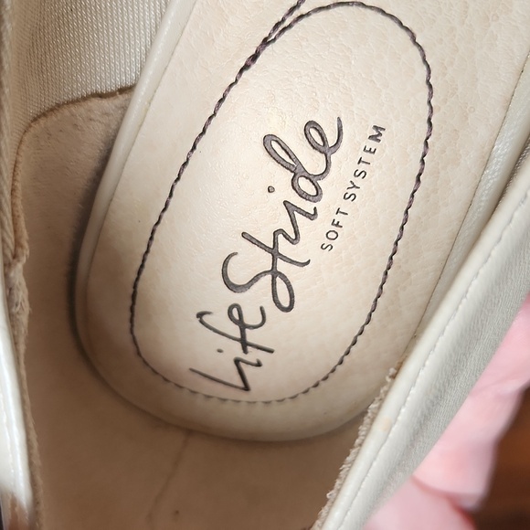 LifeStride Sevyn Glitz in Almond Milk Size 7.5 Shoes Heels - Picture 15 of 16
